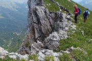 45 Pareti nord della Corna Piana in verticale